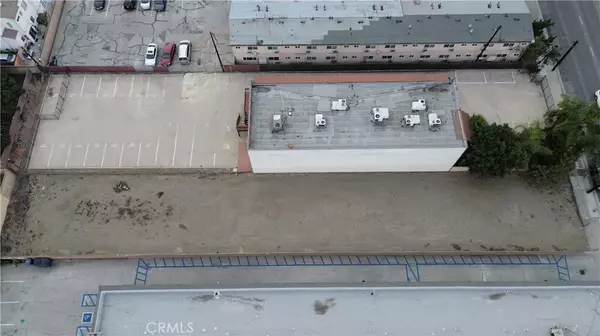 Bellflower, CA 90706,8826 Artesia