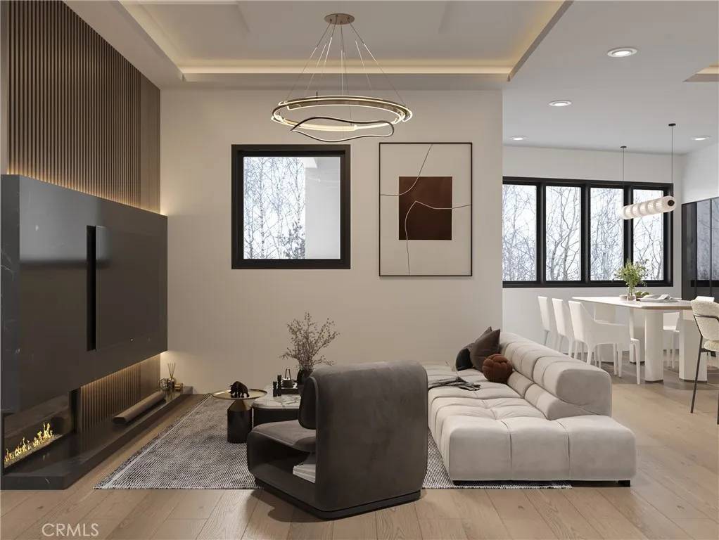 3847 W Point Drive, Los Angeles, CA 90065