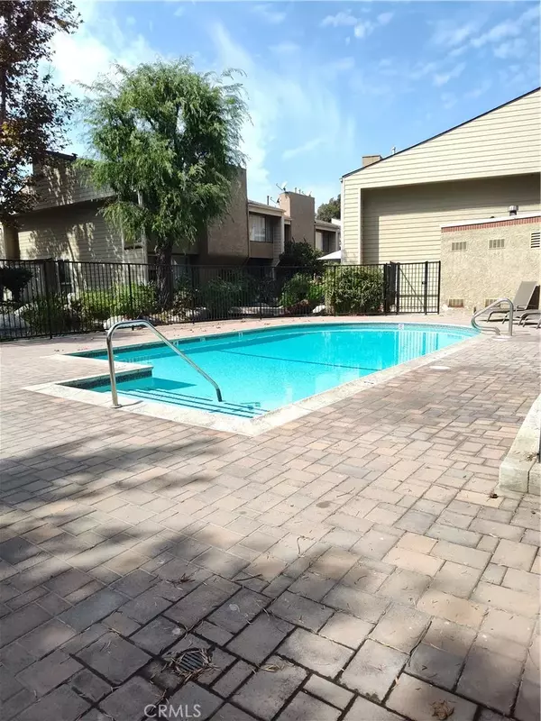 Cypress, CA 90630,5431 Twin Lakes Drive