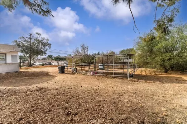 Norco, CA 92860,999 4th Street