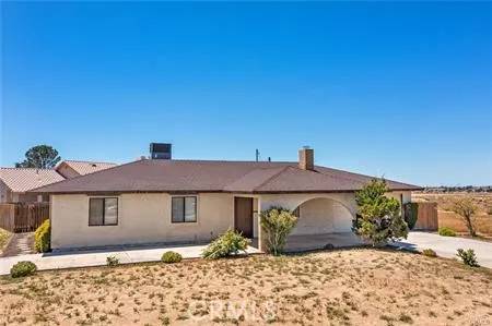 16226 Brookfield Drive, Victorville, CA 92394
