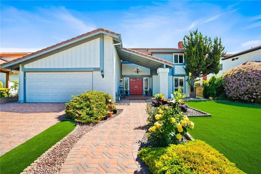 2528 Larkwood Drive, Fullerton, CA 92833