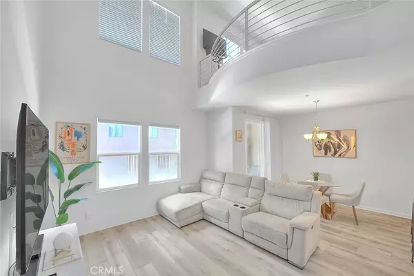 Santa Ana, CA 92705,249 E Jeanette Lane