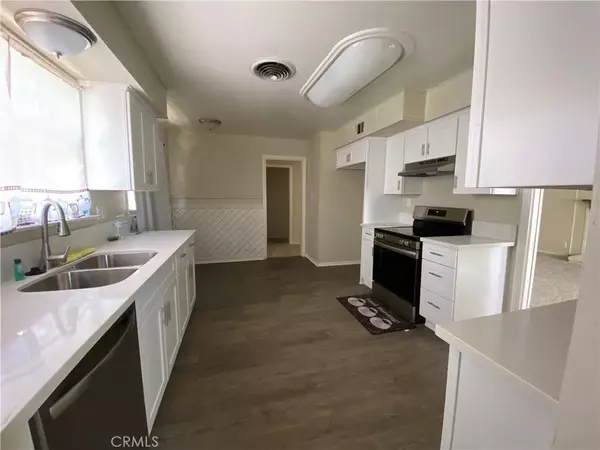 Lancaster, CA 93534,44446 Loneoak Avenue