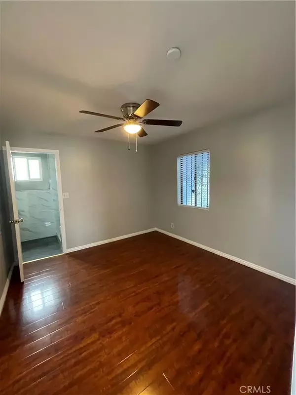 South Gate, CA 90280,9540 San Miguel Avenue