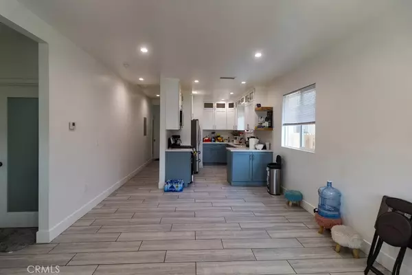 Los Angeles, CA 90003,151 E 69th Street