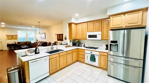 Anaheim, CA 92801,2652 W Madison Circle