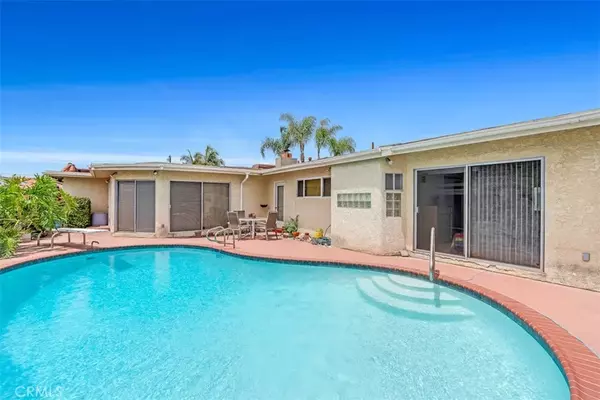 Downey, CA 90241,10440 Manzanar Avenue