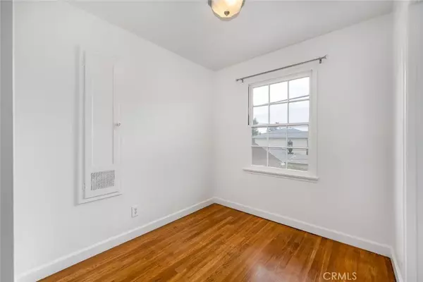 Long Beach, CA 90807,820 E Carson Street