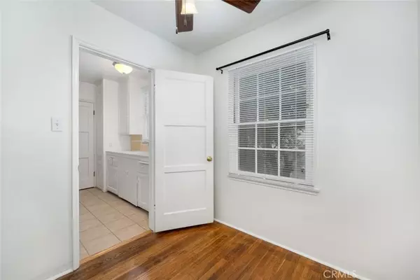 Long Beach, CA 90807,814 E Carson St