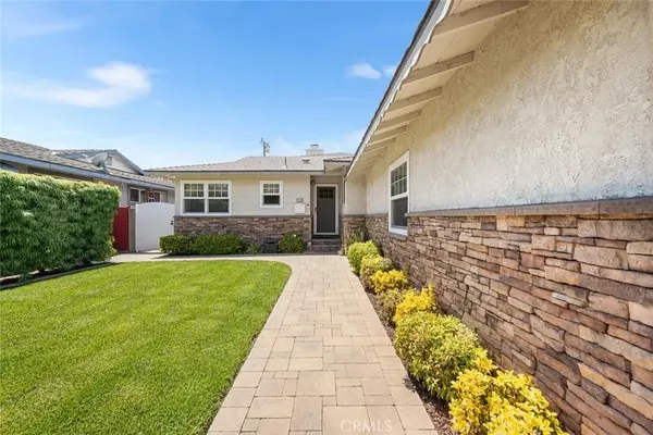 Lakewood, CA 90712,5323 Fidler Avenue