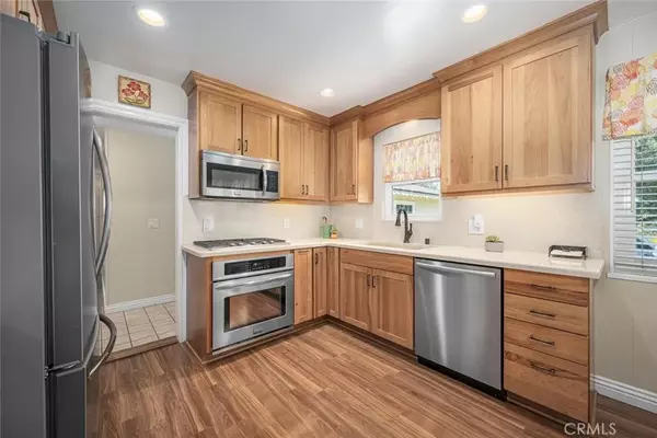 Lakewood, CA 90712,5323 Fidler Avenue