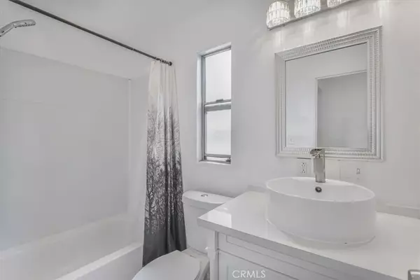 Long Beach, CA 90805,6475 Atlantic #888