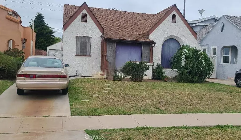 Los Angeles, CA 90047,7819 Dalton Avenue