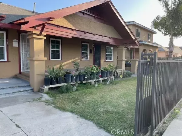 714 E 2nd Street, Santa Ana, CA 92701
