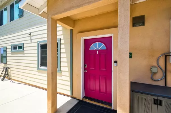 1307 W 9th Street, Santa Ana, CA 92703