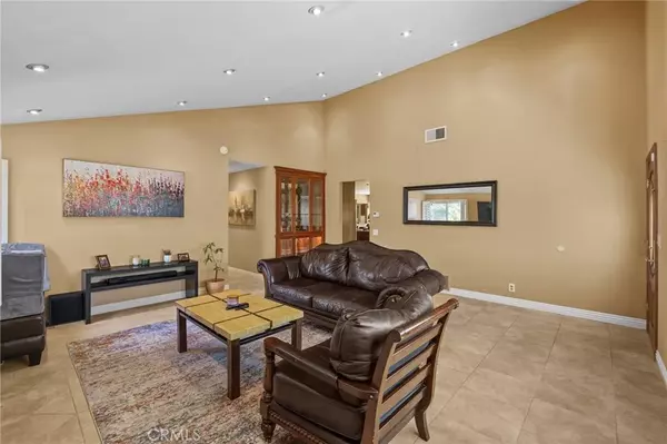 Cerritos, CA 90703,19518 Nancy Cir.