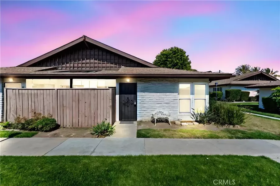 1800 E Heim Avenue #25, Orange, CA 92865