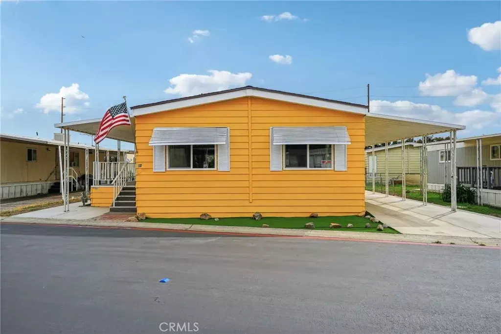 Rialto, CA 92376,2930 W Rialto ave #37