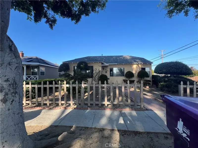 2200 Ximeno Avenue, Long Beach, CA 90815