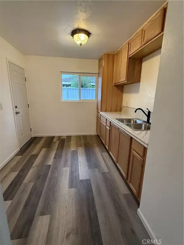 Lakewood, CA 90715,20816 Pioneer Boulevard