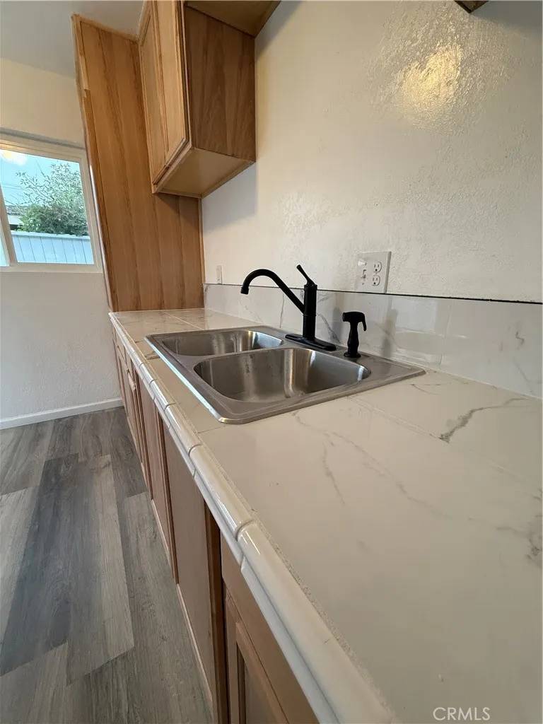 Lakewood, CA 90715,20816 Pioneer Boulevard