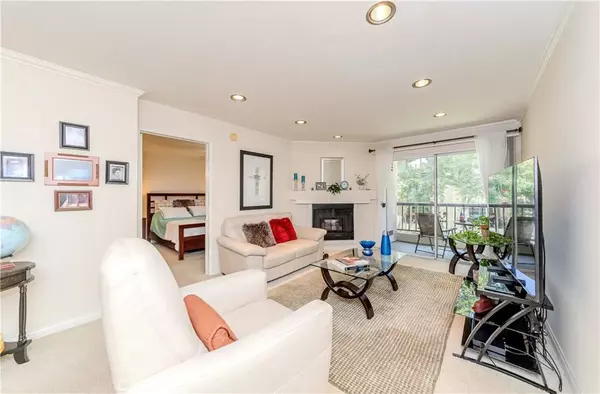 Woodland Hills, CA 91367,21450 Burbank Boulevard #211