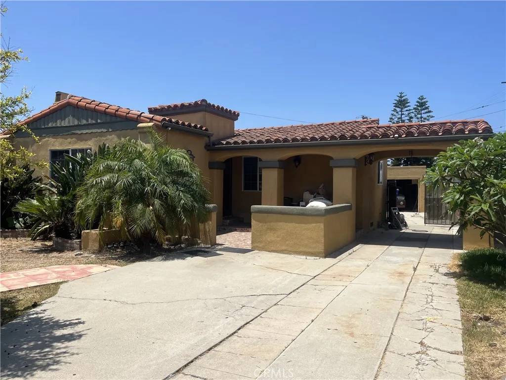 1821 S Curson Avenue, Los Angeles, CA 90019