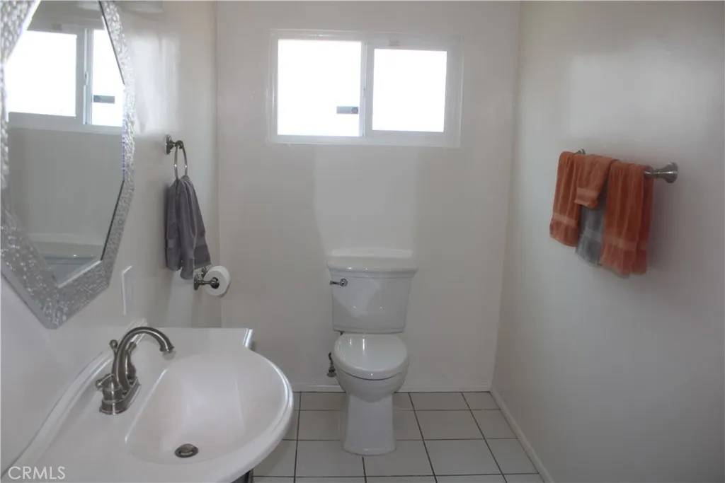 Lynwood, CA 90262,4032 LE SAGE Street