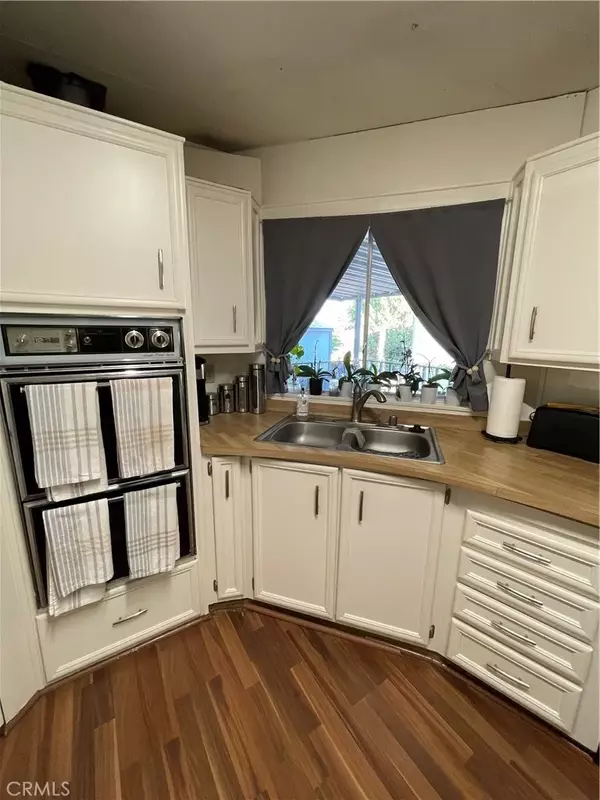 Castaic, CA 91384,31348 Lakehills #2