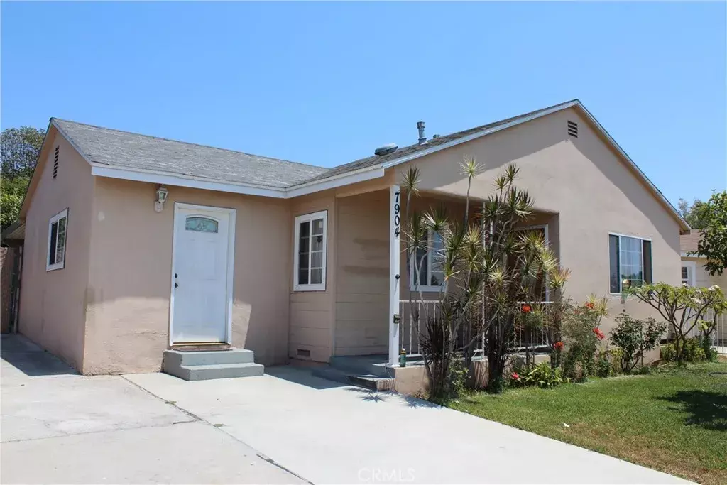 Whittier, CA 90606,7904 Crowndale Avenue
