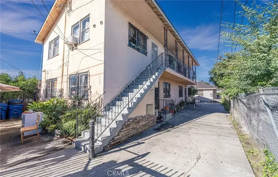 138 W 66th Street, Los Angeles, CA 90003