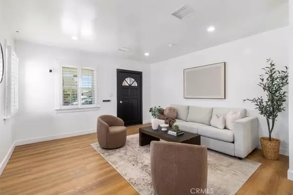 Los Angeles, CA 90044,6616 Denver Avenue