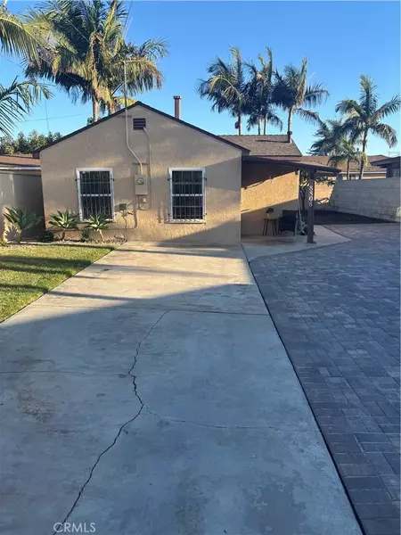 8808 Paseo Street, Paramount, CA 90723