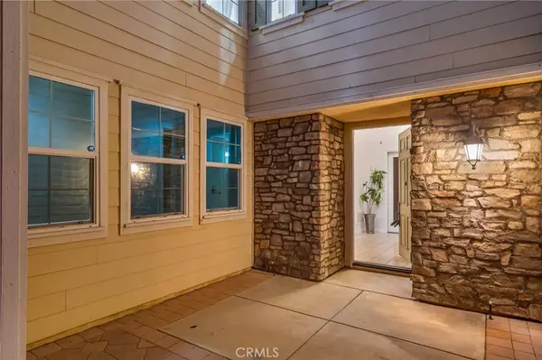 Corona, CA 92883,25574 Red Hawk Road