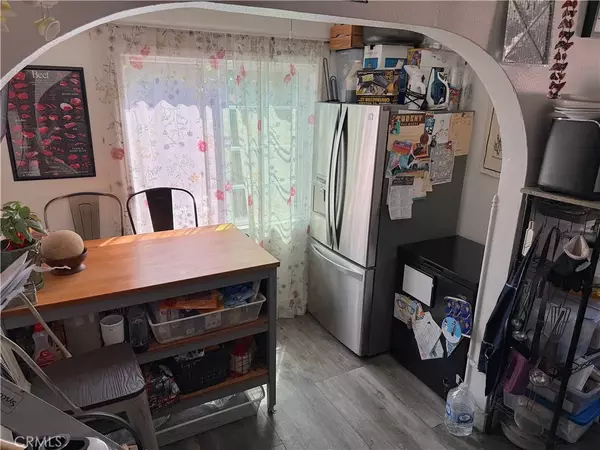 Los Angeles, CA 90044,548 W 108th Street