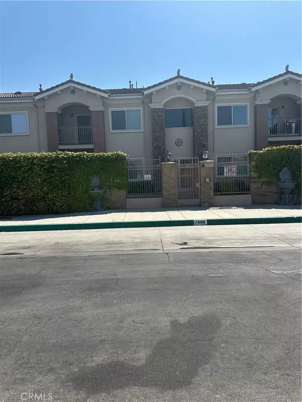 17888 Alburtis Avenue #A102, Artesia, CA 90701