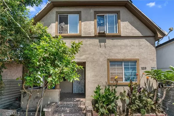 Los Angeles, CA 90003,229 W 82nd Street