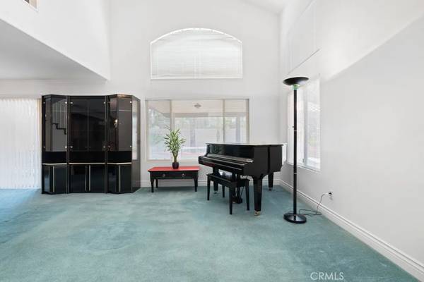 Moreno Valley, CA 92557,21695 Del Amo Street