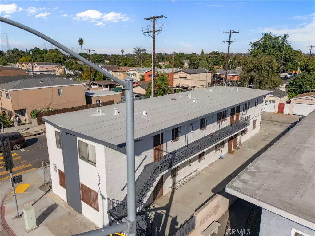 Long Beach, CA 90810,3390 Santa Fe Avenue