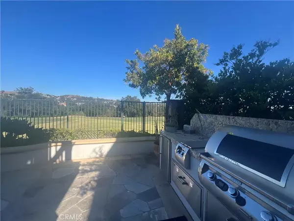 18 CASTLE PINES, Coto De Caza, CA 92679