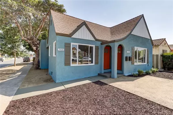 Los Angeles, CA 90047,7400 S Hobart