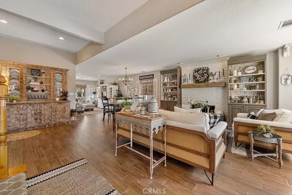 Long Beach, CA 90815,6241 E Vernon