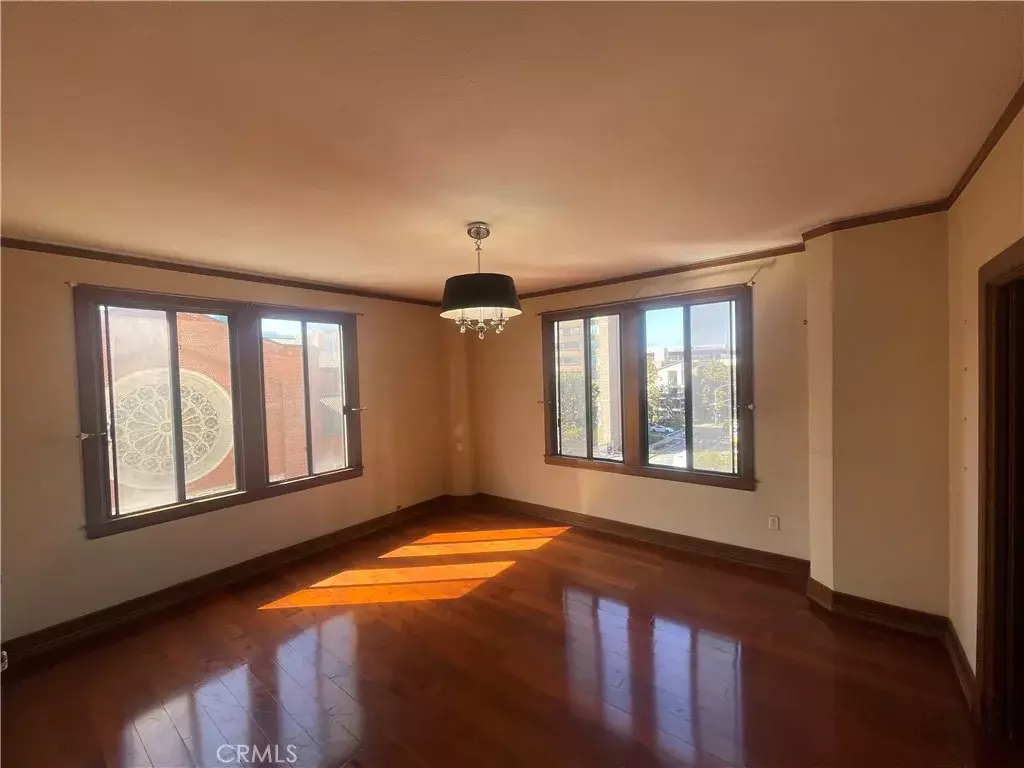 Long Beach, CA 90802,315 W 3rd Street #404