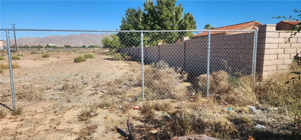 Apple Valley, CA 92307,0 Pioneer