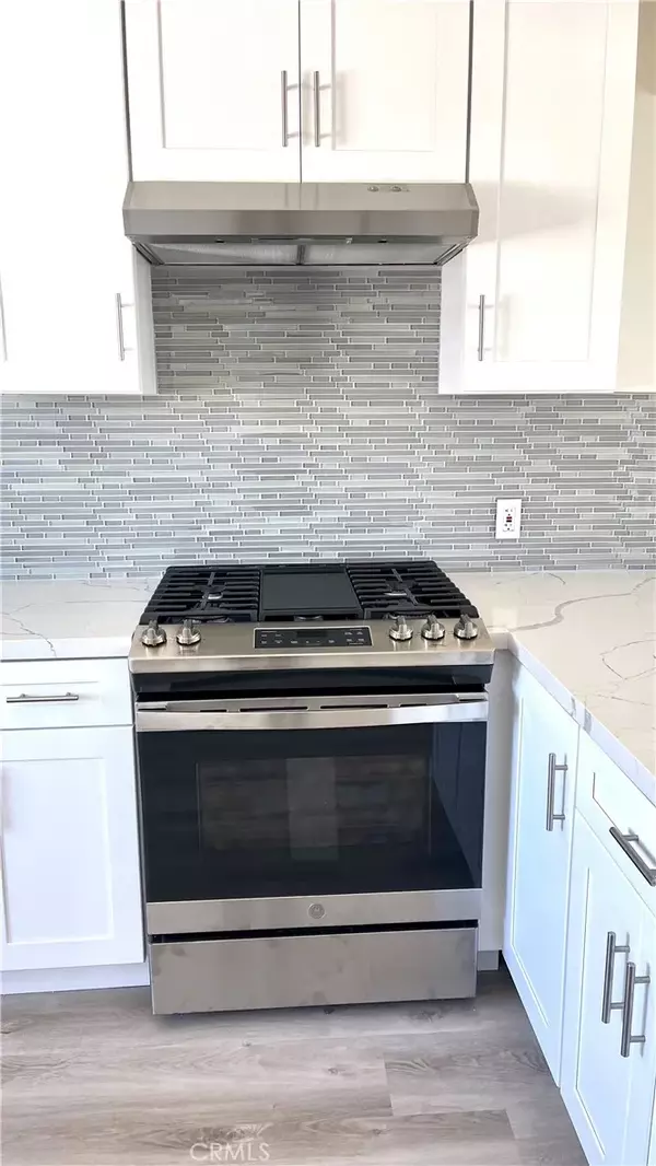 Downey, CA 90242,8709 Lyndora Street #C