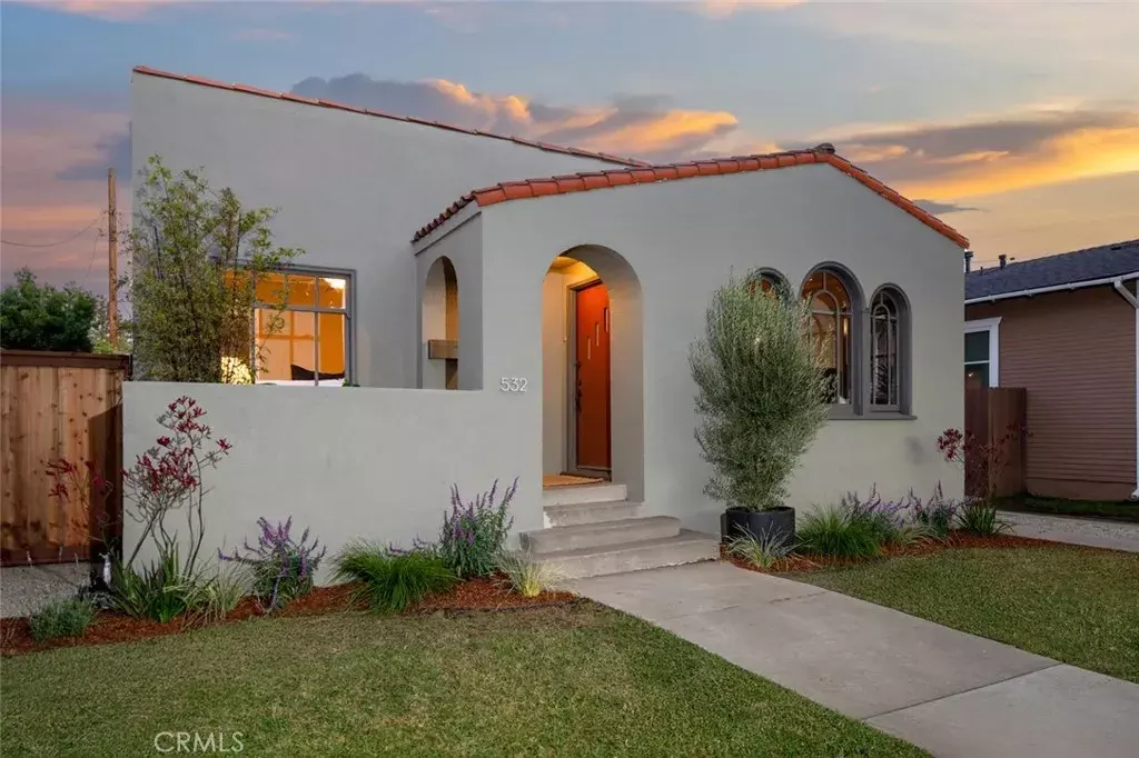 Long Beach, CA 90814,532 Roswell Avenue