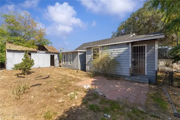 Fontana, CA 92336,7918 Sierra