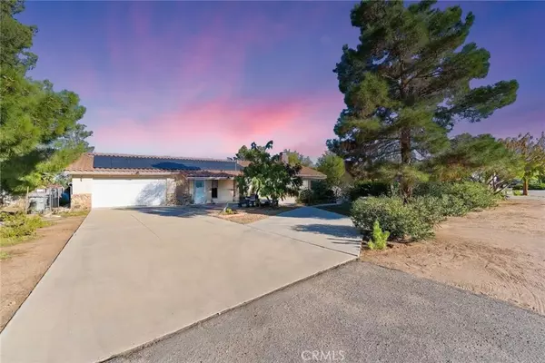 7371 Lyons, Hesperia, CA 92345