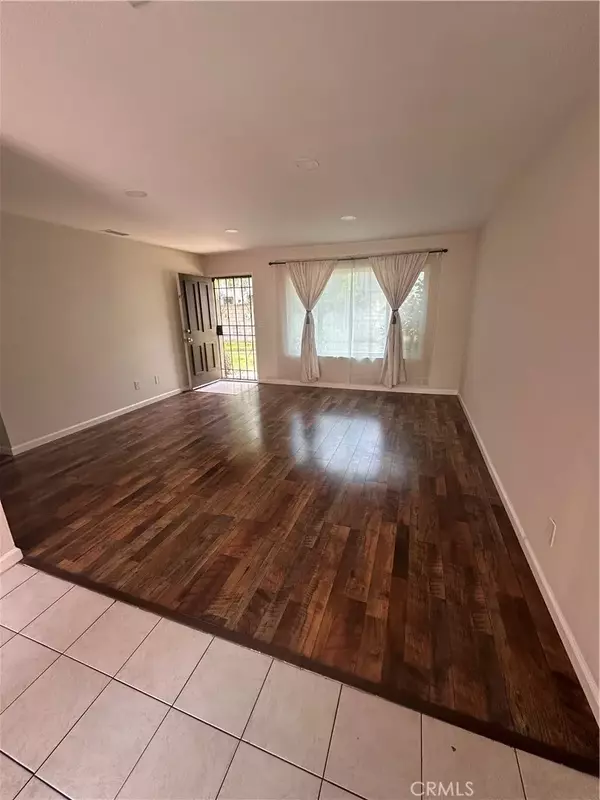 Anaheim, CA 92801,1440 N Weeping Willow